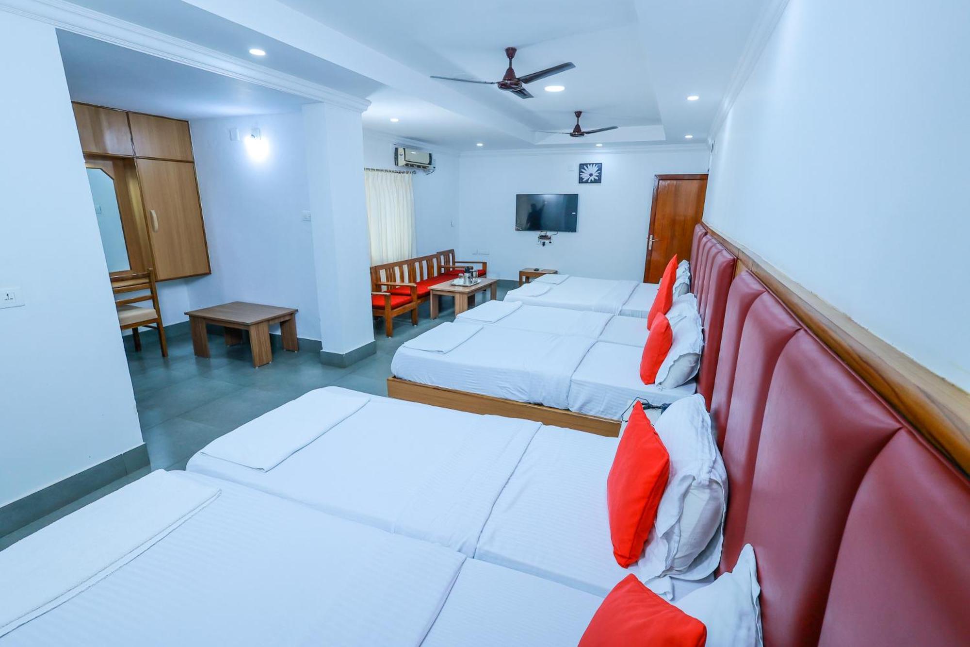 Hotel Janardana Udupi Eksteriør bilde
