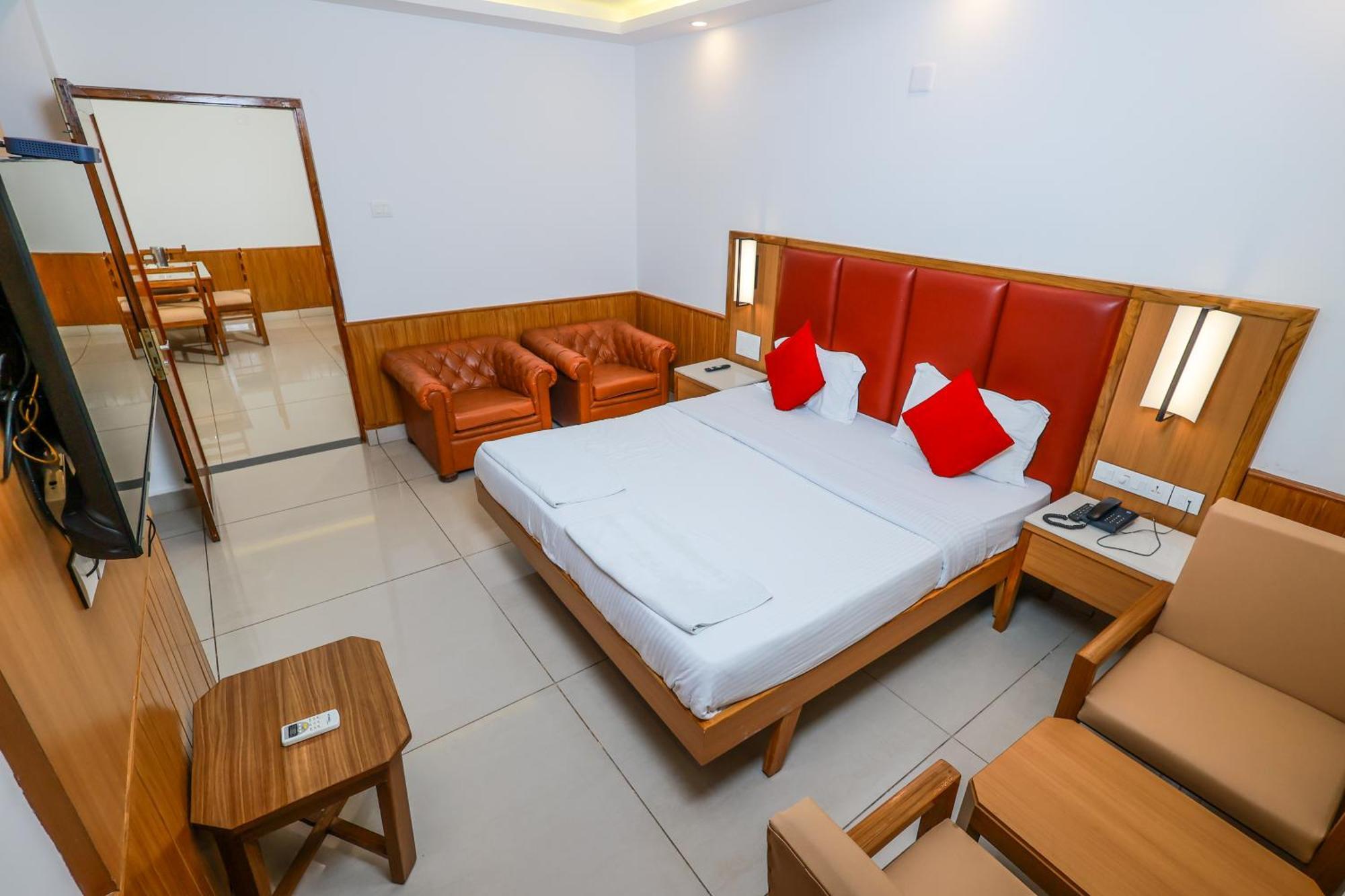 Hotel Janardana Udupi Eksteriør bilde